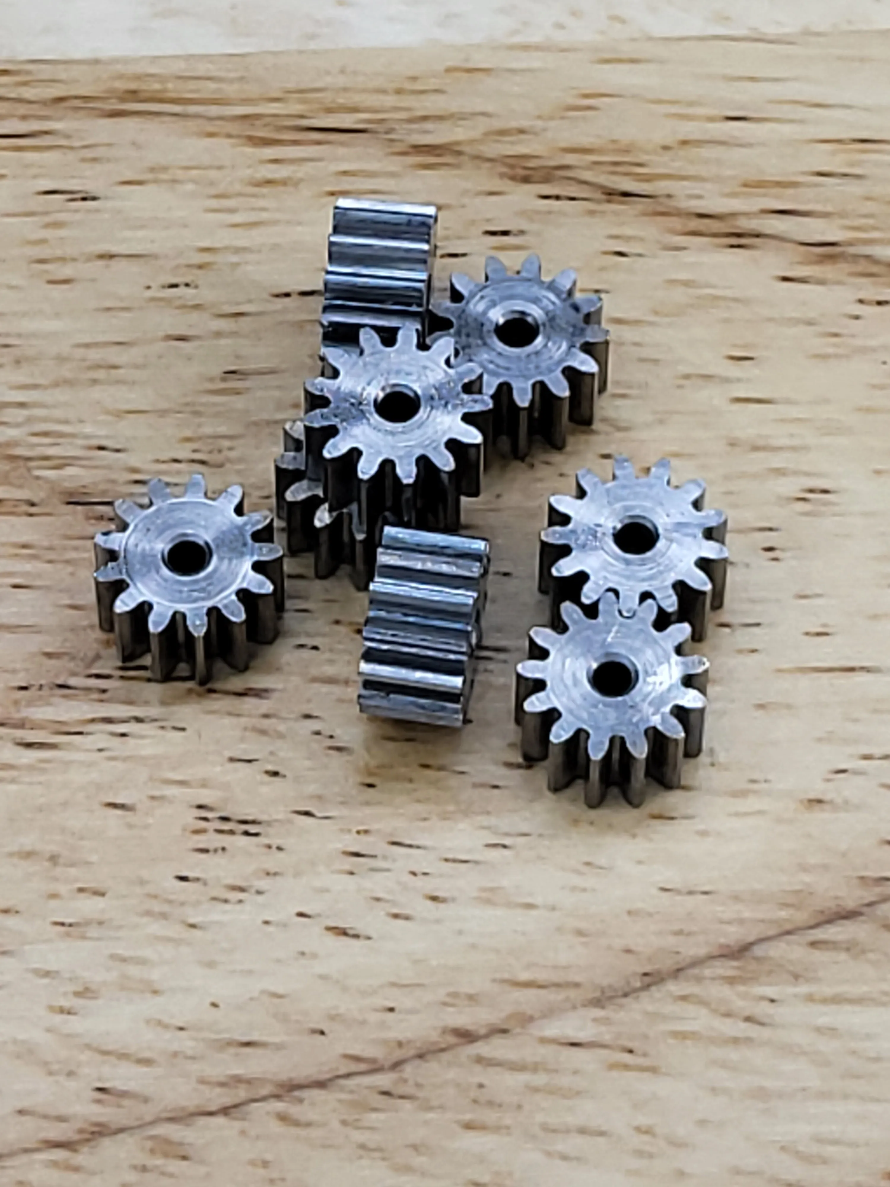 1.5mm Shaft Diameter Press-Fit Pinion Gears - Mod.5 Pitch (Sold Individually) - Image 4